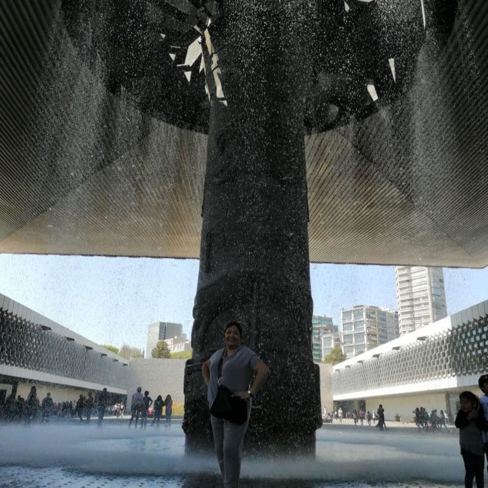 Meet your Posher, Hilda